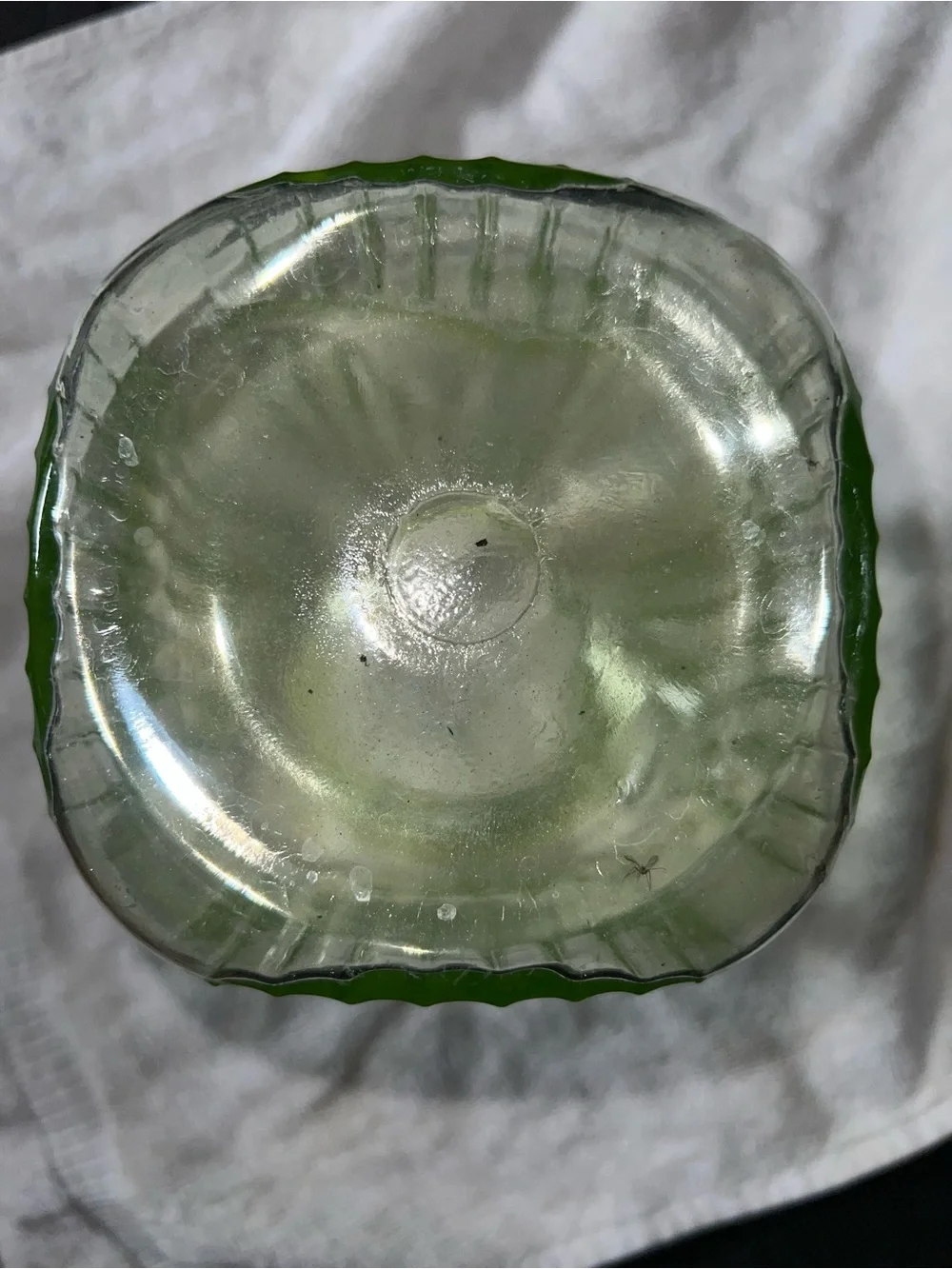 Depression Uranium GLASS Ribbed JAR